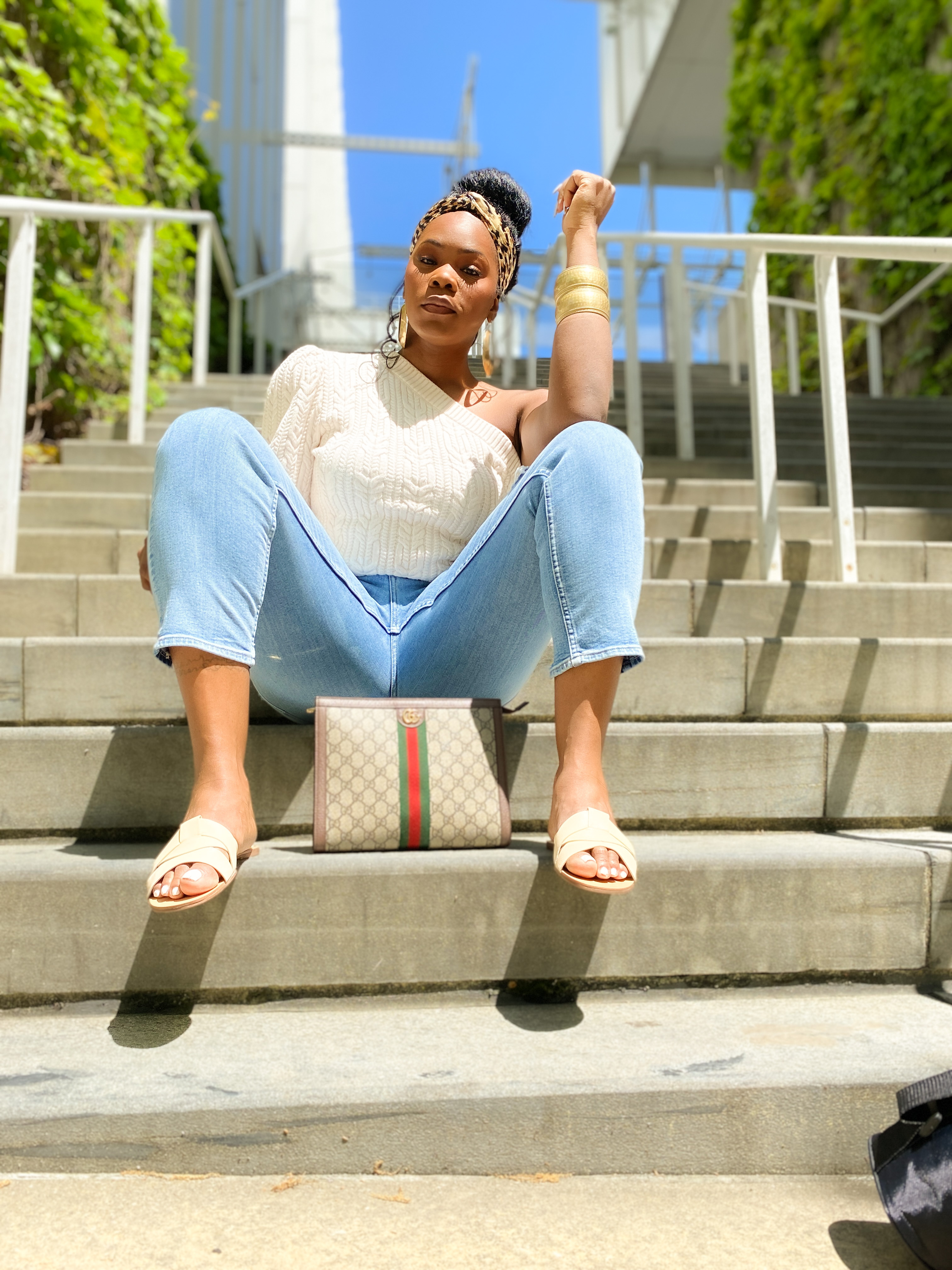 One shoulder top with levi denim cigarette jeans