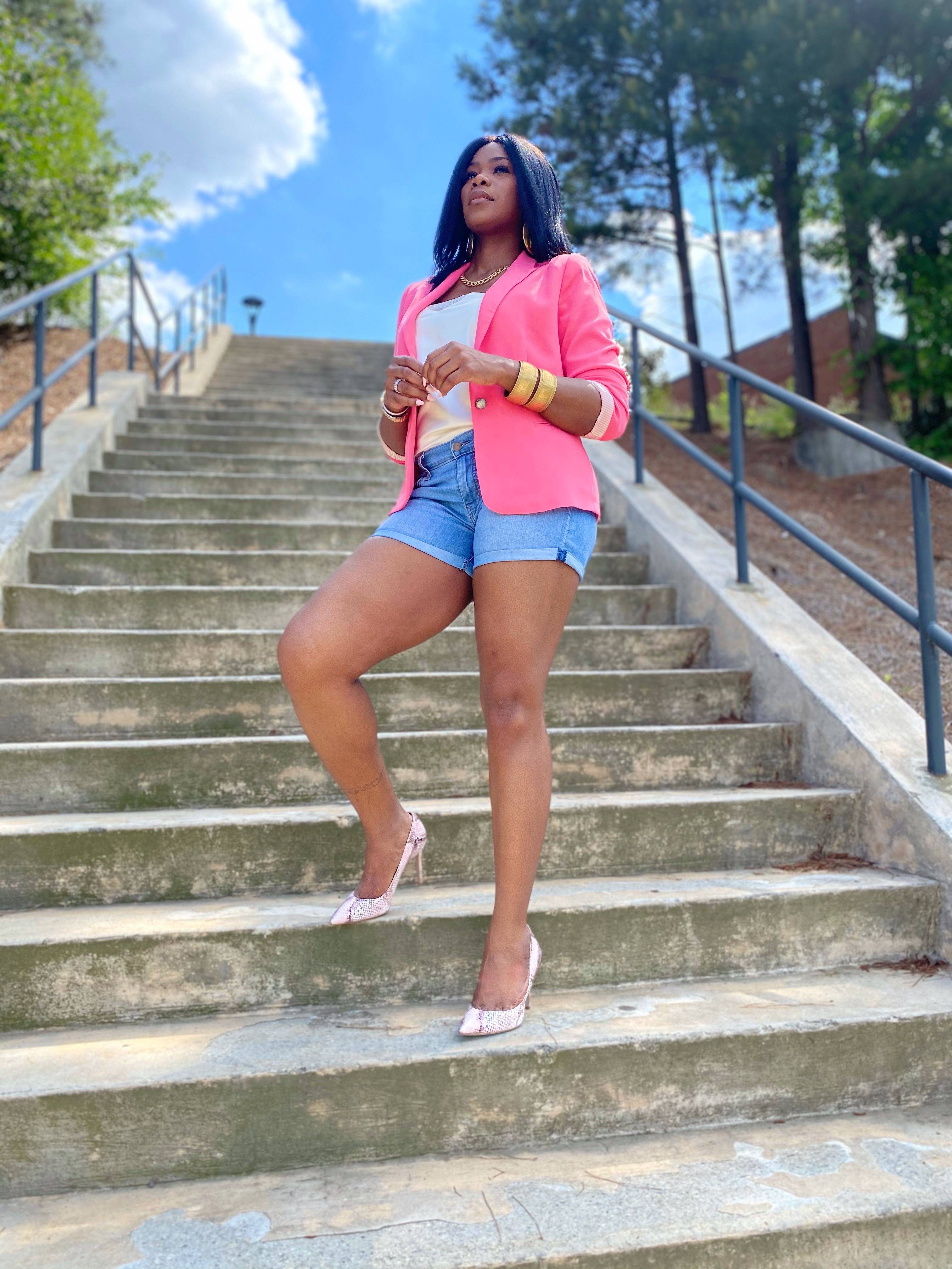 Pink blazer ,denim short and pink snakeskin pumps